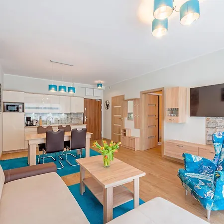 Bright Sun Seasons 24 In Close To The With Parking And Balcony By Renters Pogorzelica (Gmina Rewal)